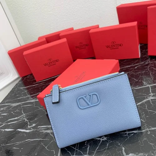 11 Valentino Women's Wallet Luxury Rockstud Leather Designer