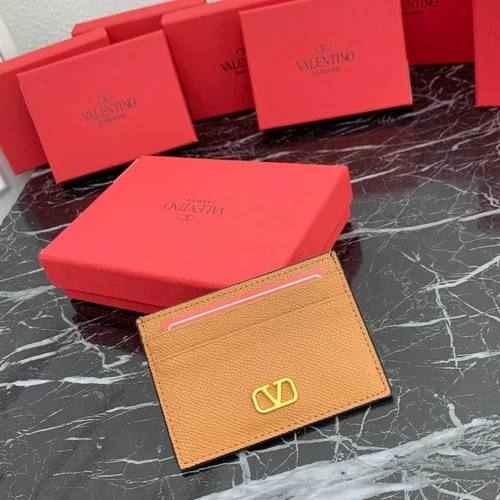 11 Valentino Women's Wallet Luxury Rockstud Leather Designer