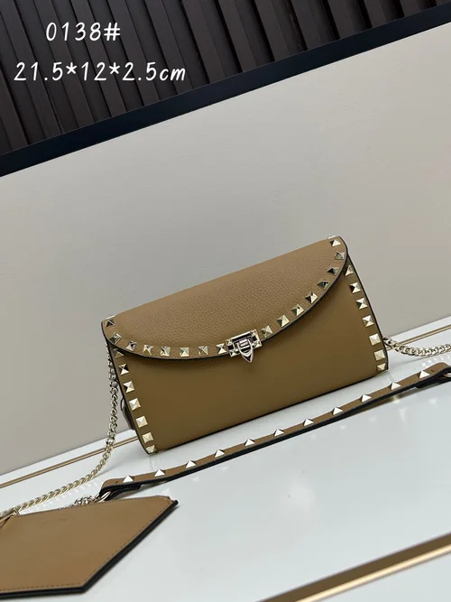 11 Valentino Rockstud Spike Bag Women Luxury Quilted Leather