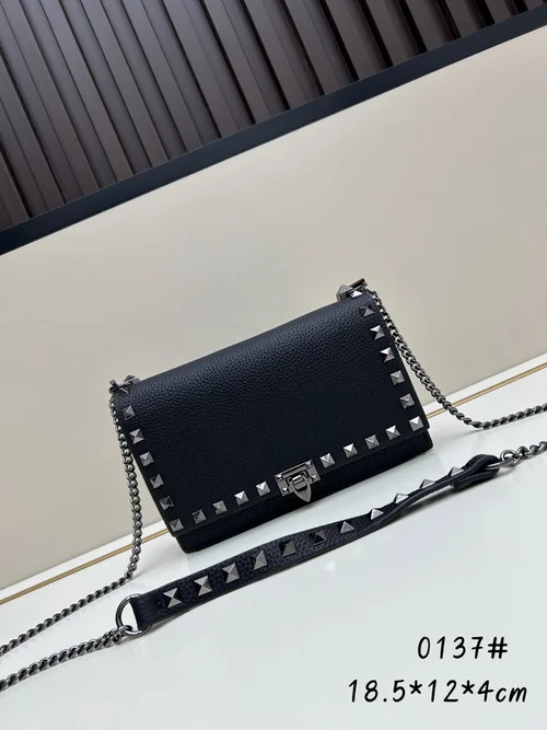 11 Valentino Shoulder Bag Medium Women Luxury Rockstud