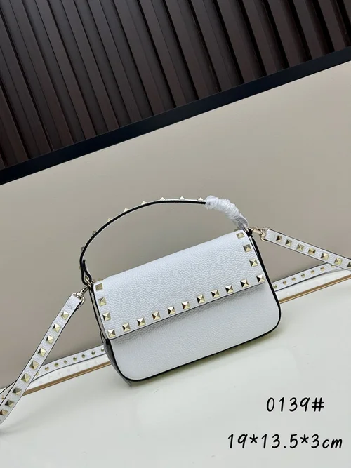 11 Valentino Shoulder Bag Medium Women Luxury Rockstud
