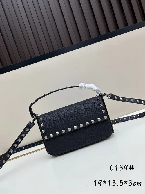 11 Valentino Shoulder Bag Medium Women Luxury Rockstud