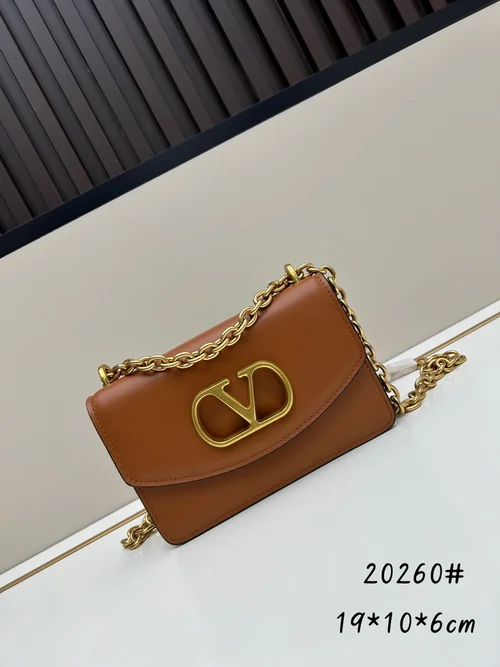 11 Valentino Shoulder Bag Medium Women Luxury Rockstud