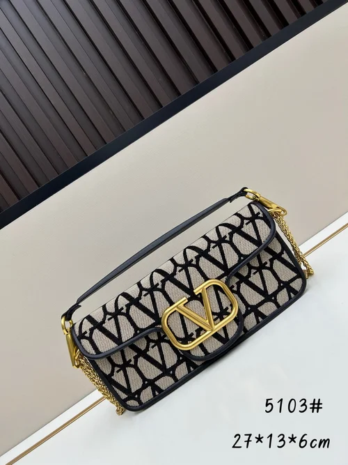 11 Valentino Shoulder Bag Medium Women Luxury Rockstud