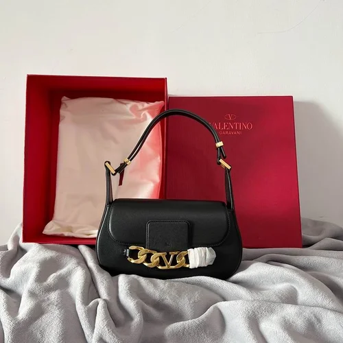 Valentino Original Shoulder Bag Authentic Rockstud Leather