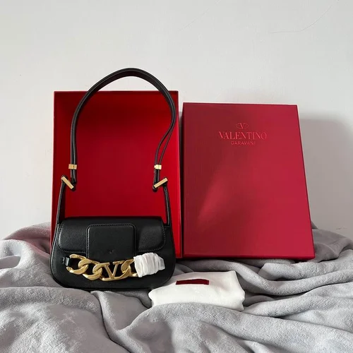 Valentino Original Shoulder Bag Authentic Rockstud Leather