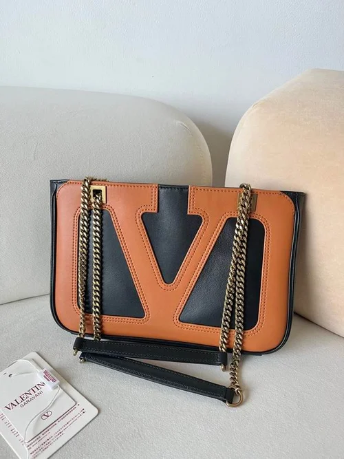 Valentino Original Shoulder Bag Authentic Rockstud Leather