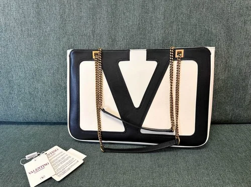 Valentino Original Shoulder Bag Authentic Rockstud Leather