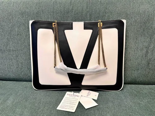 Valentino Original Shoulder Bag Authentic Rockstud Leather