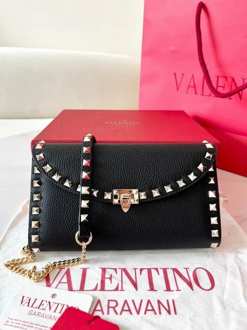 Valentino Original Shoulder Bag Authentic Rockstud Leather