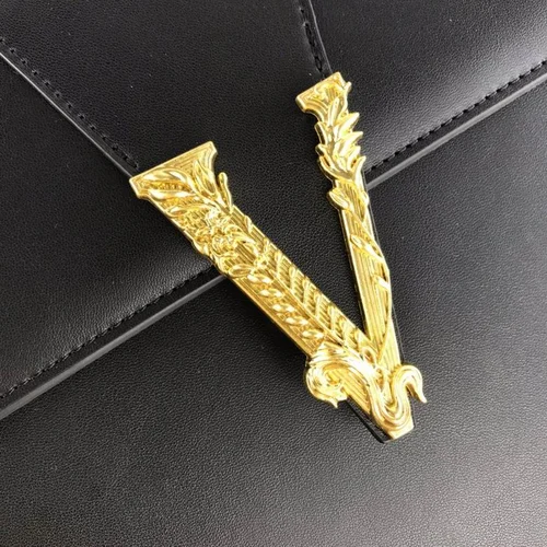 11 Versace Women's Designer Handbags Luxury Medusa Collection