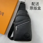 11 Versace Messenger Bag Medium Men Women Luxury Medusa