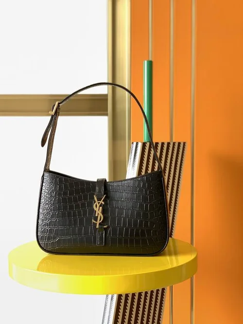 YSL Original Le 5 ¨¤ 7 Hobo Bag Authentic Leather