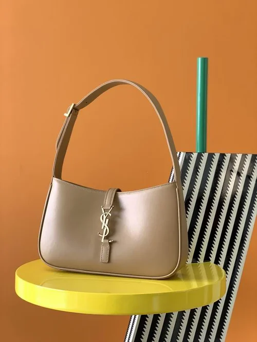 YSL Original Le 5 ¨¤ 7 Hobo Bag Authentic Leather