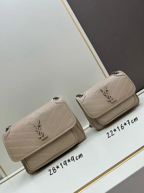 11 YSL Niki Medium Chain Bag Women Luxury Crinkled Leather