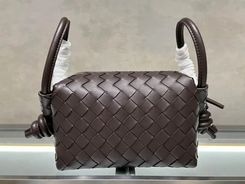 11 Bottega Veneta Loop Small Camera Bag Women Luxury Intrecciato