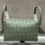 11 Bottega Veneta Loop Small Camera Bag Women Luxury Intrecciato