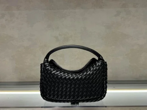 11 Bottega Veneta Tosca Large Tote Bag Women Luxury Leather