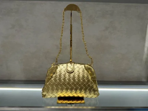 11 Bottega Veneta Cloud Padded Shoulder Bag Women Luxury Designer