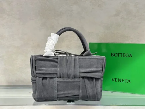 11 Bottega Veneta Women's Other Designer Bags Luxury Collection