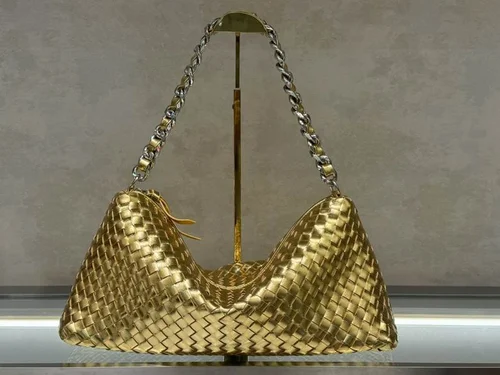 11 Bottega Veneta Women's Other Designer Bags Luxury Collection