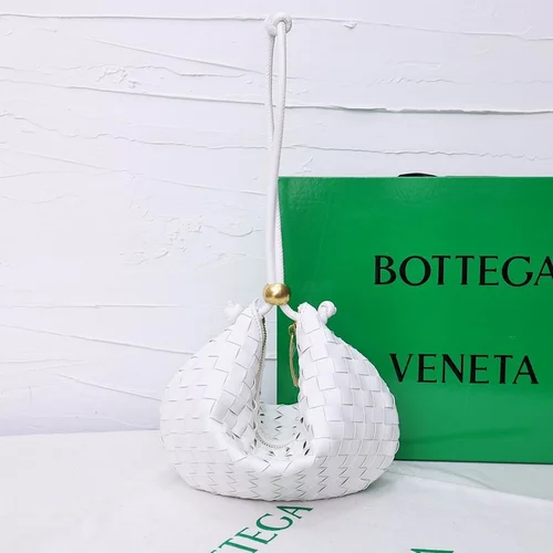 11 Bottega Veneta Women's Other Designer Bags Luxury Collection