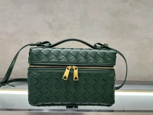 11 Bottega Veneta Women's Other Designer Bags Luxury Collection