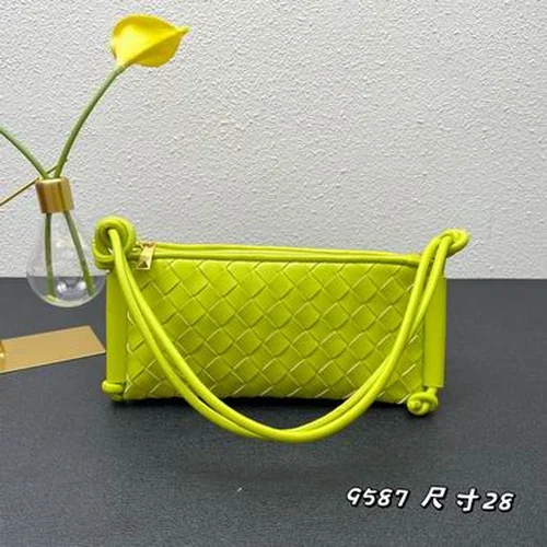 11 Bottega Veneta Women's Other Designer Bags Luxury Collection