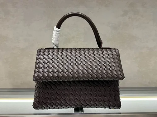 11 Bottega Veneta Women's Other Designer Bags Luxury Collection