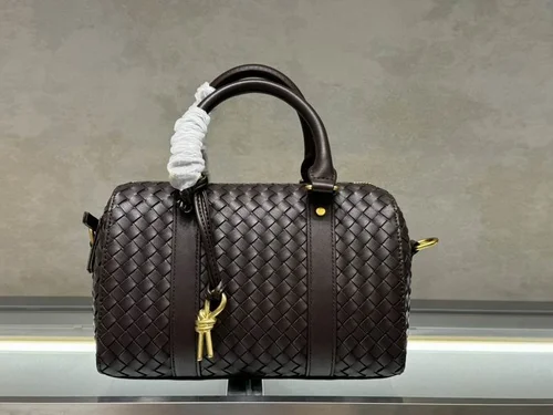 11 Bottega Veneta Women's Other Designer Bags Luxury Collection