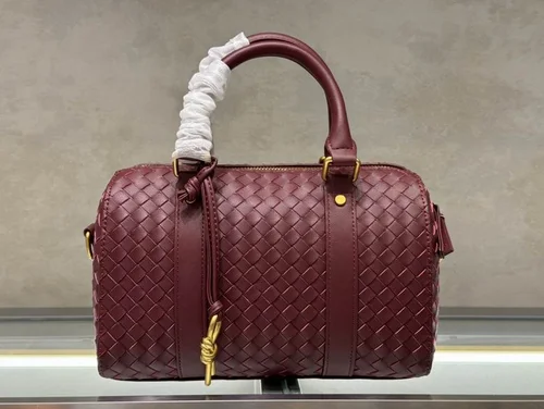 11 Bottega Veneta Women's Other Designer Bags Luxury Collection