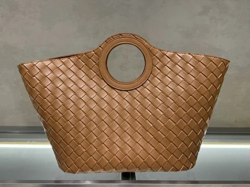 11 Bottega Veneta Women's Other Designer Bags Luxury Collection