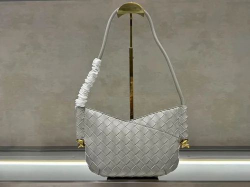 11 Bottega Veneta Women's Other Designer Bags Luxury Collection