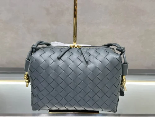 11 Bottega Veneta Women's Other Designer Bags Luxury Collection