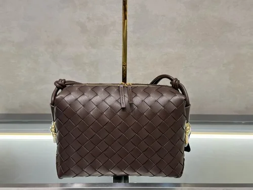 11 Bottega Veneta Women's Other Designer Bags Luxury Collection