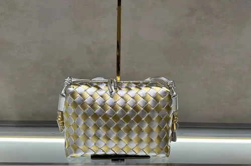 11 Bottega Veneta Women's Other Designer Bags Luxury Collection