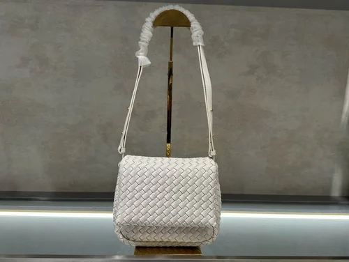 11 Bottega Veneta Women's Other Designer Bags Luxury Collection