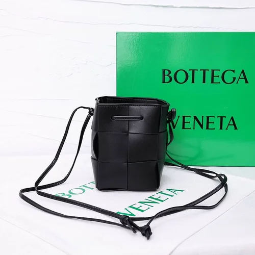 11 Bottega Veneta Shopping Basket Woven Tote Women Luxury Designer