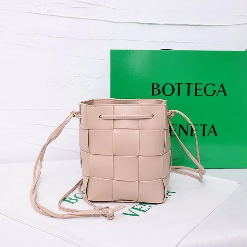 11 Bottega Veneta Shopping Basket Woven Tote Women Luxury Designer