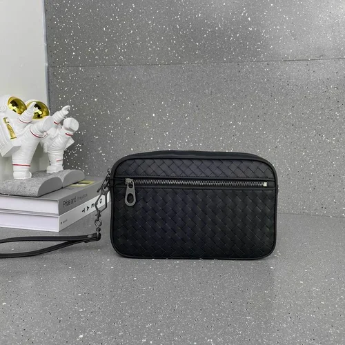 11 Bottega Veneta Women's Handbag Luxury Intrecciato Leather Designer