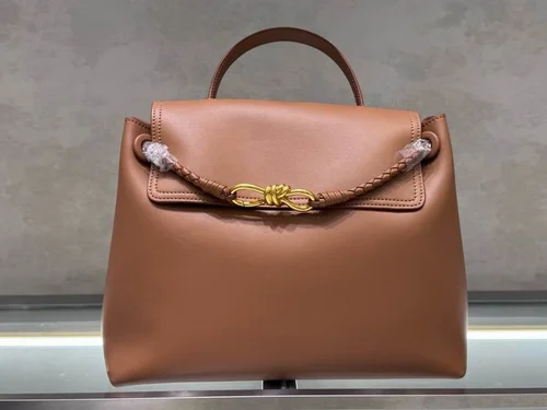 11 Bottega Veneta Women's Other Designer Bags Luxury Collection