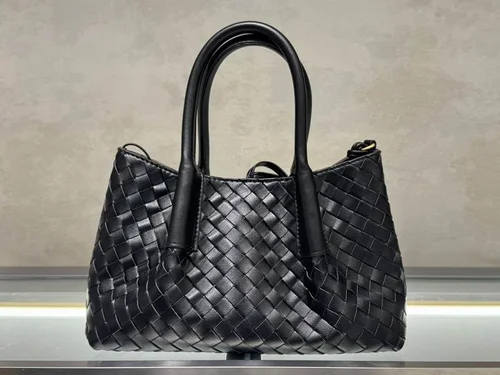 11 Bottega Veneta Women's Other Designer Bags Luxury Collection