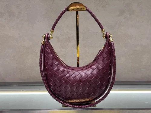 11 Bottega Veneta Crescent Moon Half Moon Bag Women Luxury Designer