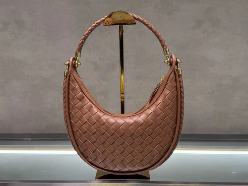 11 Bottega Veneta Crescent Moon Half Moon Bag Women Luxury Designer