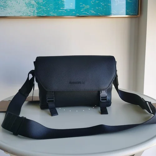 Burberry Original Messenger Bag Men Authentic Check Canvas