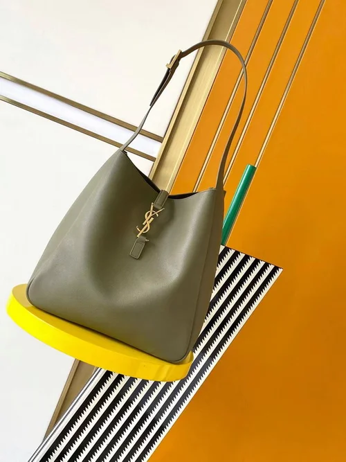 11 YSL Le 57 Quilted Shoulder Bag Women Luxury Leather