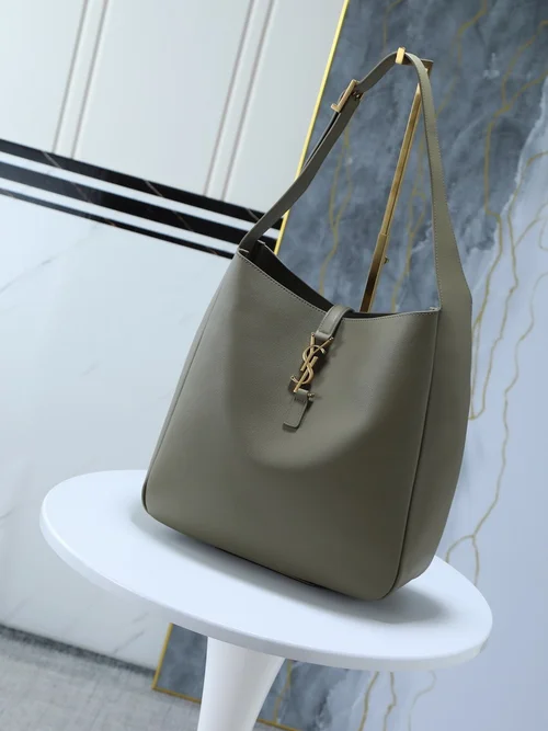 11 YSL Le 57 Quilted Shoulder Bag Women Luxury Leather