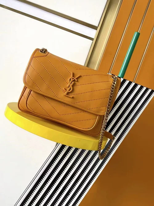 11 YSL Niki Medium Chain Bag Women Luxury Crinkled Leather