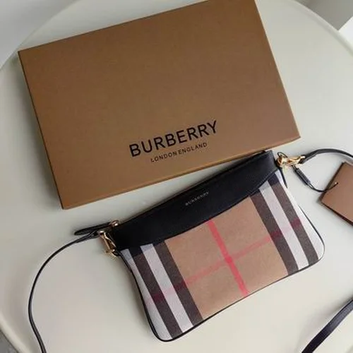 11 Burberry Women's Handbag Large Check Tote Luxury Designer
