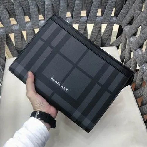 11 Burberry Women's Handbag Large Check Tote Luxury Designer